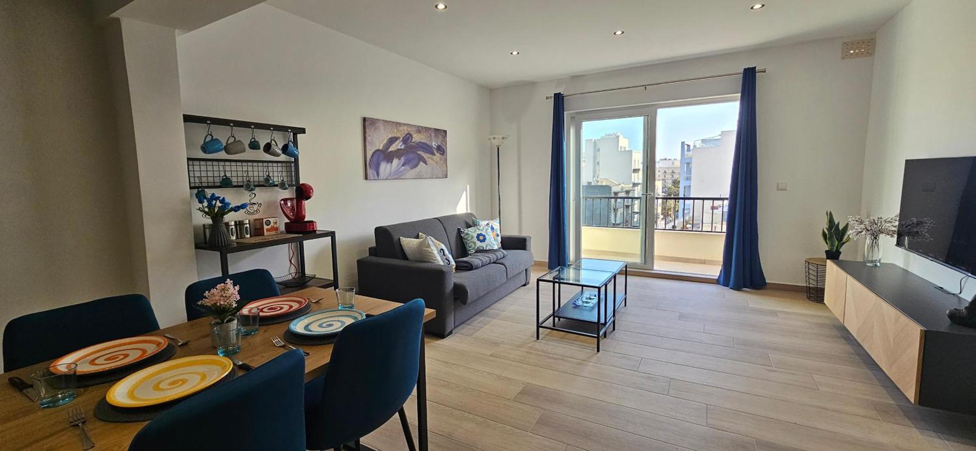 セント・ポールズ・ベイSea Breeze Penthouse And Terrace Qawra St Paul'S Bayアパートメント エクステリア 写真
