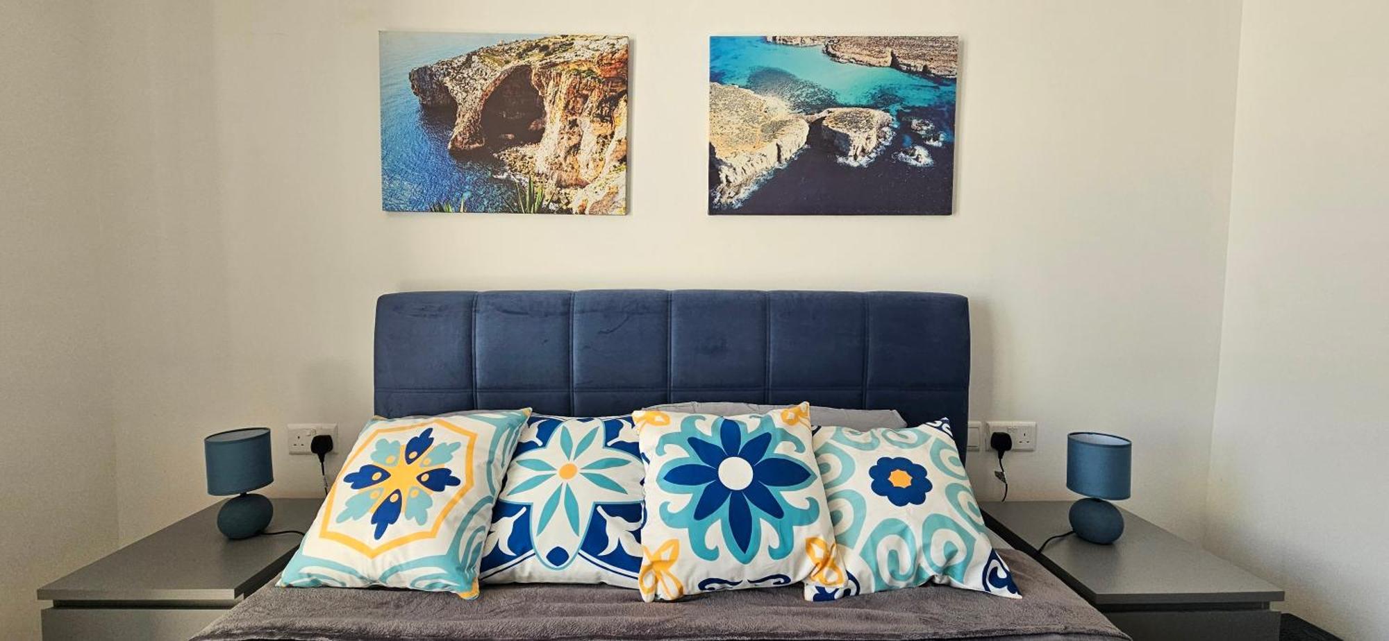 セント・ポールズ・ベイSea Breeze Penthouse And Terrace Qawra St Paul'S Bayアパートメント エクステリア 写真